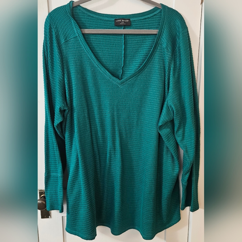 Lane Bryant Green V-Neck Women's Lightweight Longsleeve